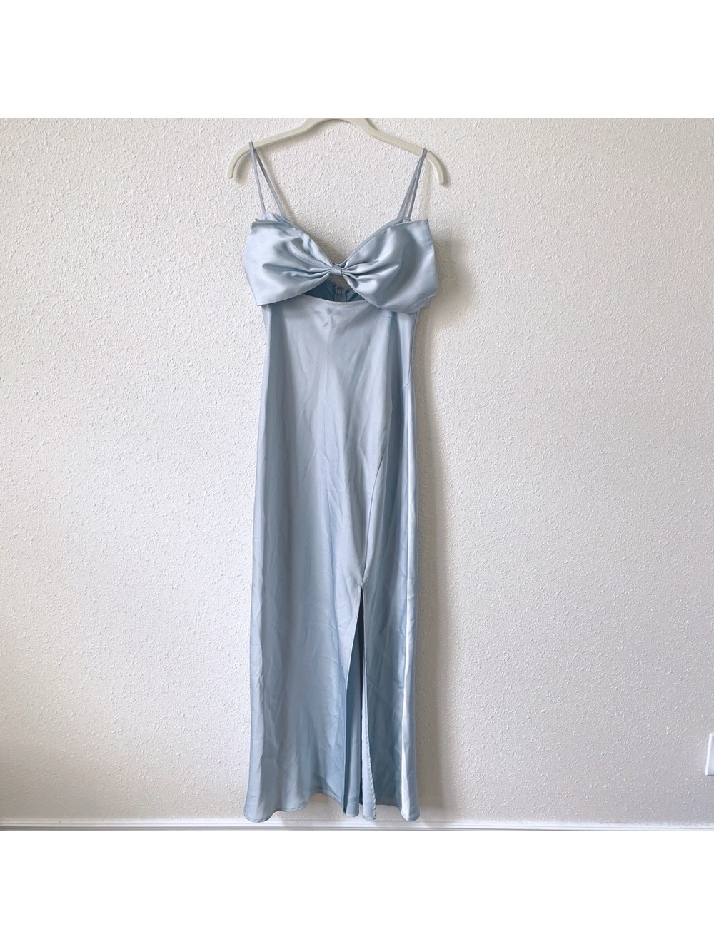 Astr The Label Satin Bow Midi Dress Ice Blue Size Medium Feminine Party Wedding